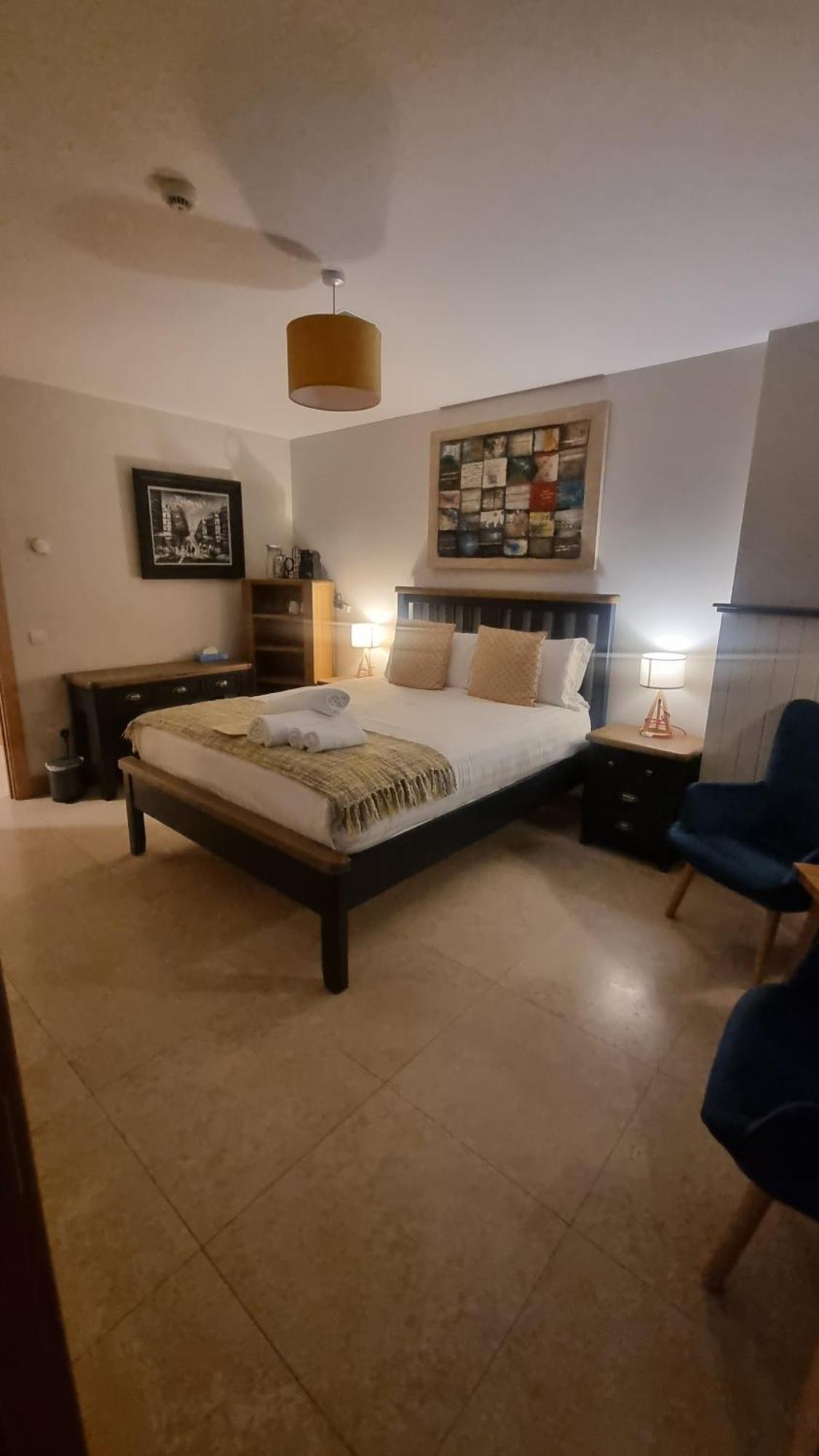 Fab View (Adults Only) Hotel Дингъл Екстериор снимка